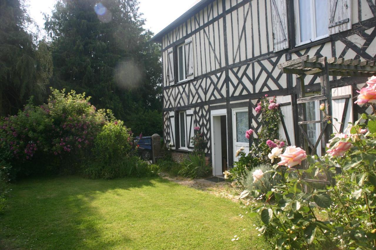 Gite Chez Loupi Epaignes ภายนอก รูปภาพ