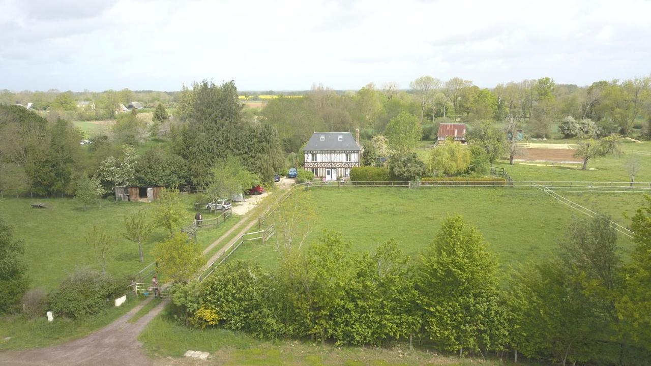 Gite Chez Loupi Epaignes ภายนอก รูปภาพ